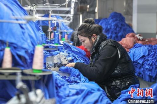 南昌开年拼经济,针纺服装产业基地赶制订单忙